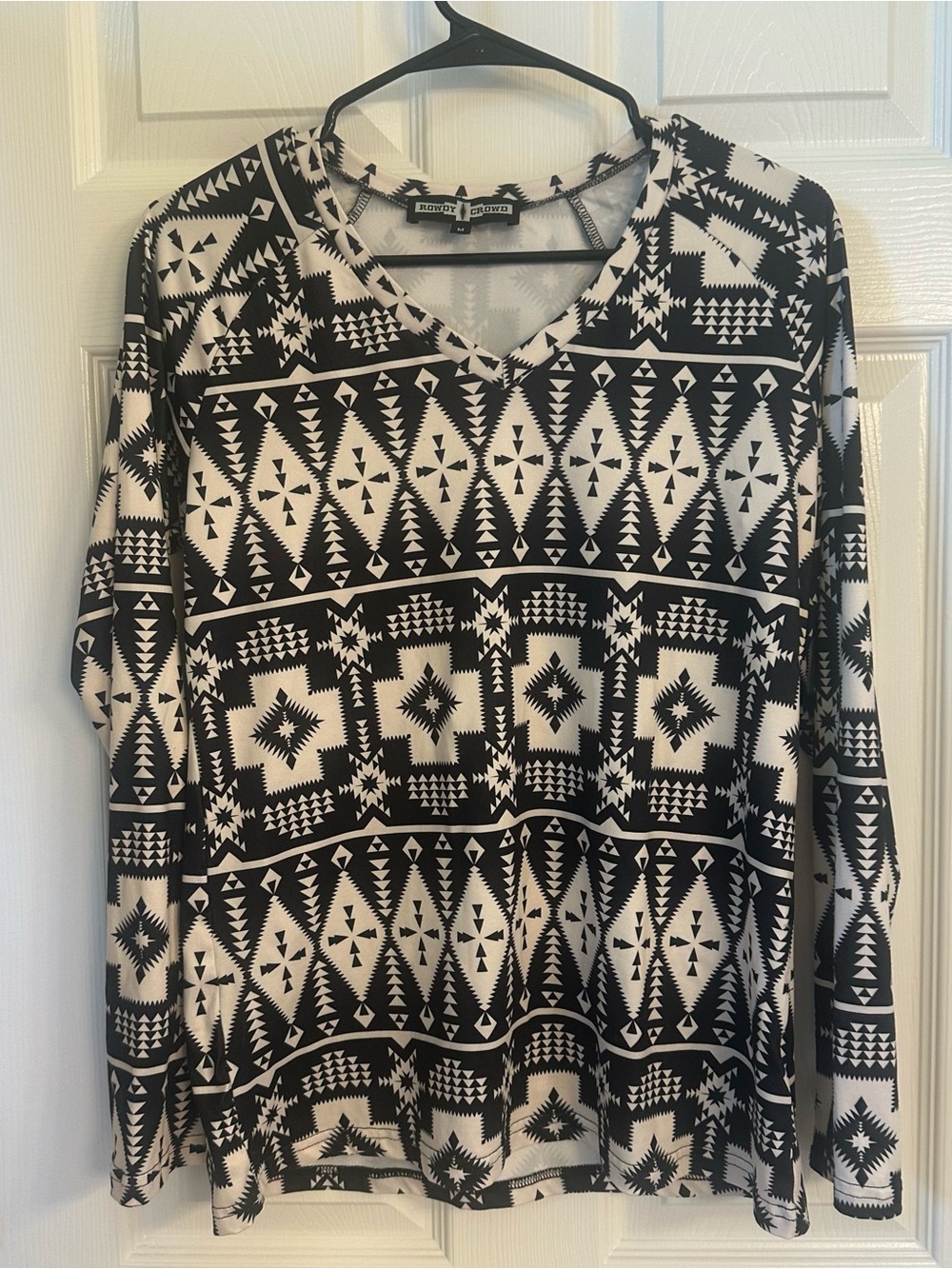 Rowdy Crowd Tribal Geometric Long Sleeve Top Women’s Size M Black White Boho